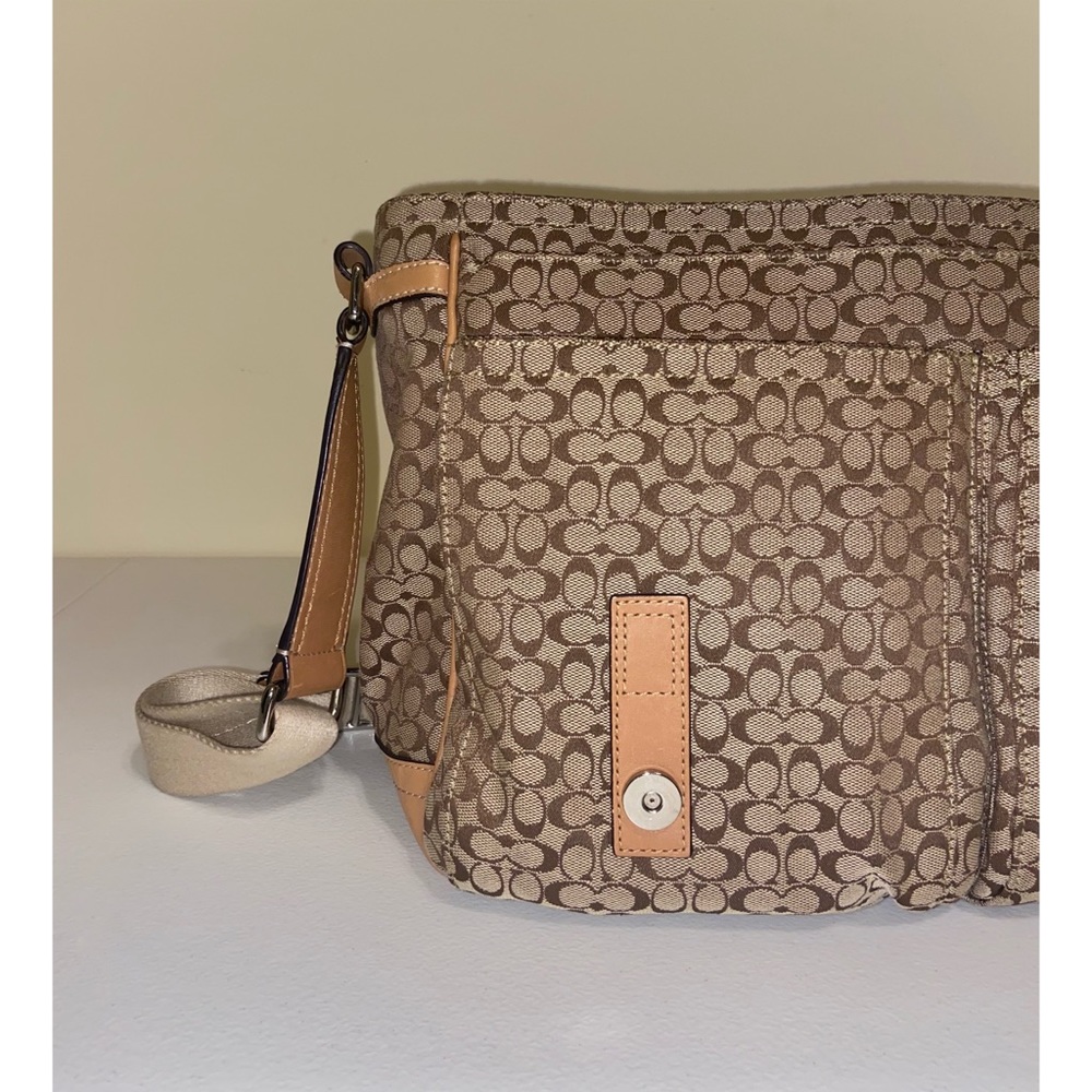 Coach Voyager Signature Messenger Bag Gem